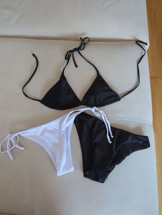 Bikini negro y braga blanco