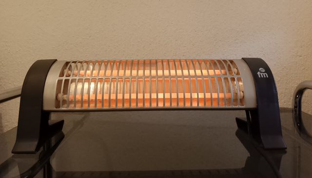 Stufa al quarzo FM 2303C