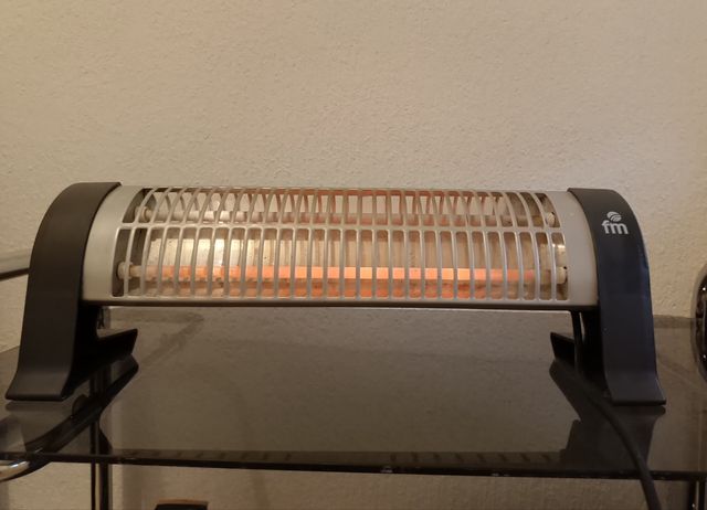 Stufa al quarzo FM 2303C