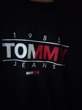 Camiseta Tommy Hilfiger XL negra