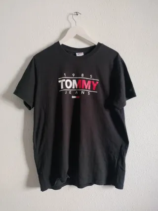 Camiseta Tommy Hilfiger XL negra
