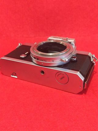 Nikon Nikkormat FT2 con Objetivo 80-205