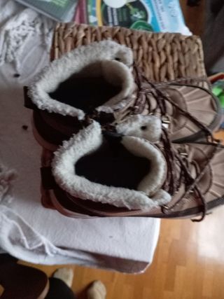 Botas montaña niño talla 37