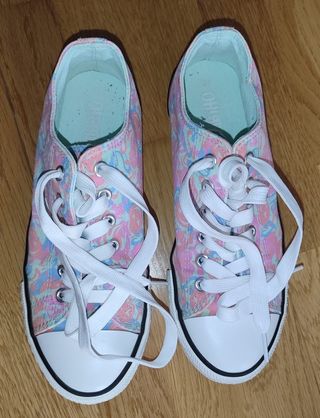 Zapatillas multicolor rosas