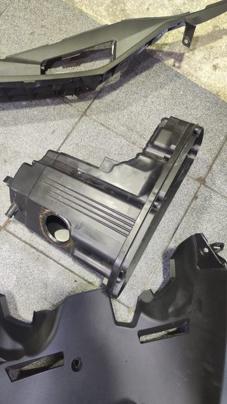 Honda Forza 350 (2021) - Plástico & Caixa Filtro A