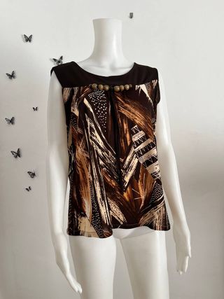 Blusa sin mangas marrón y beige