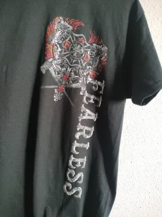 Camiseta Gildan M negra - Fearless