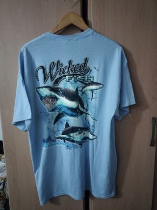 Camiseta Gildan XL - Wicked Sharks
