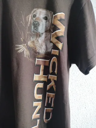 Camiseta Gildan Wicked Hunt M