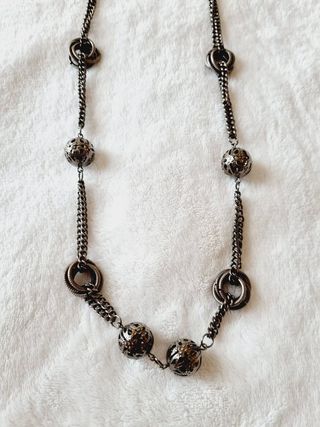 Collar largo metal cobrizo de calidad con anillas