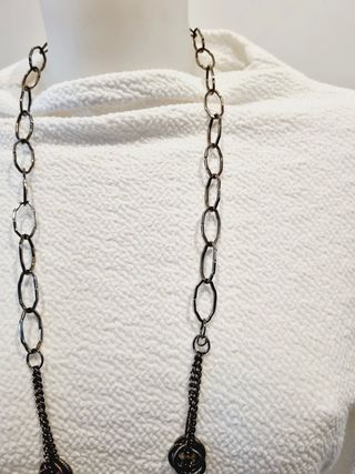 Collar largo metal cobrizo de calidad con anillas