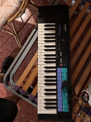 Casio CA-100 Tone Bank teclado