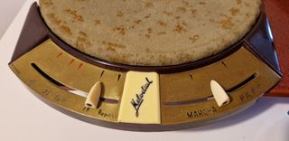 Tocadiscos Melodial antiguo 125V