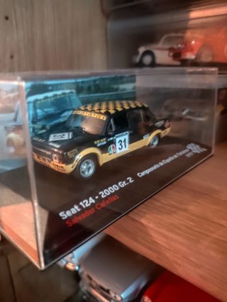 Seat 124 - 2000 Gr.2 1/43