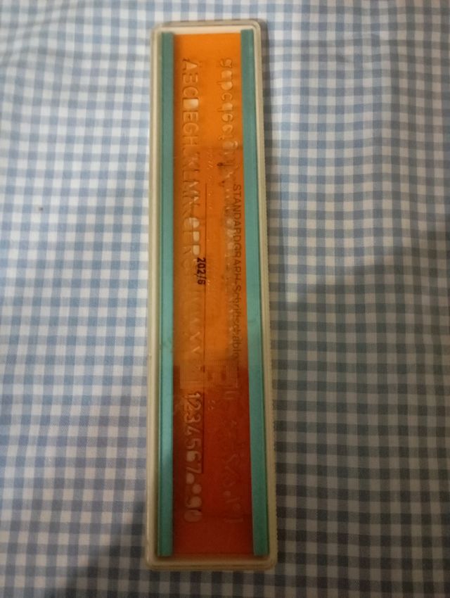 Plantilla letras y números Standargraph