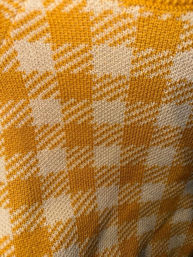 Suéter amarillo cuadros - 10 años