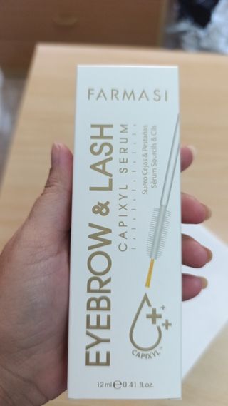 Suero Cejas y Pestañas Farmasi