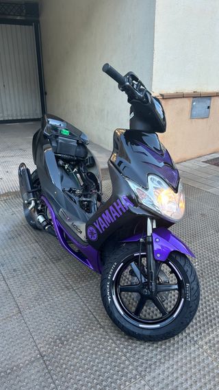 Yamaha Jog RR - Scooter