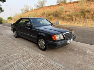 Mercedes-Benz 230 CE