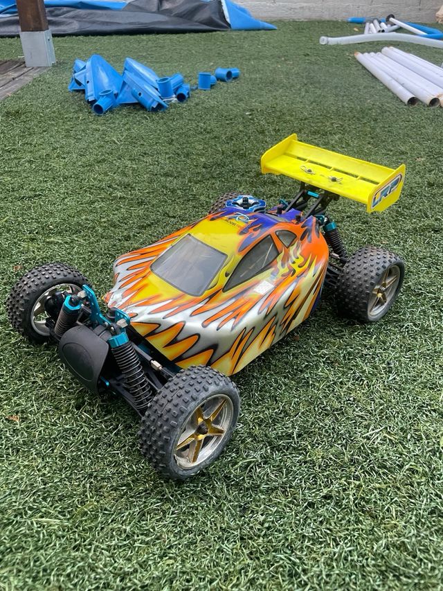 Buggy RC 1/10 HSP: ¡A toda velocidad!
