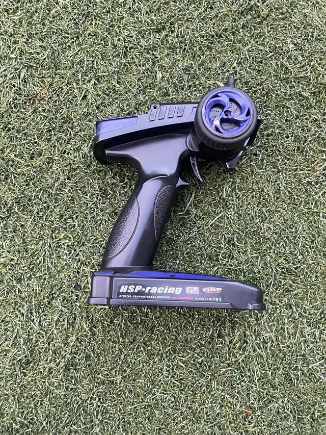 Buggy RC 1/10 HSP: ¡A toda velocidad!