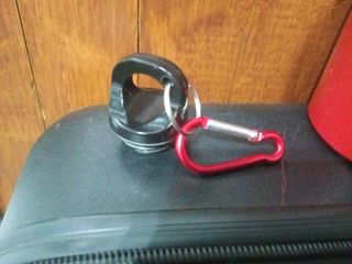 Cantimplora térmica roja nueva, precio negociable 