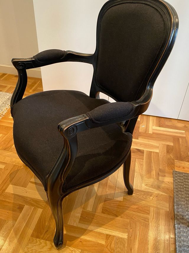 Sillón clásico negro - Madera y tela