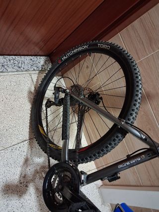 Bicicleta montaña, buen estado 