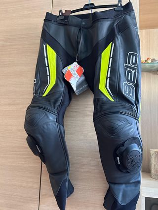 Pantaloni moto Bela, nuovi con cartellino tg 60