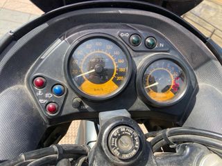 Kawasaki KLE 500 - Moto Trail