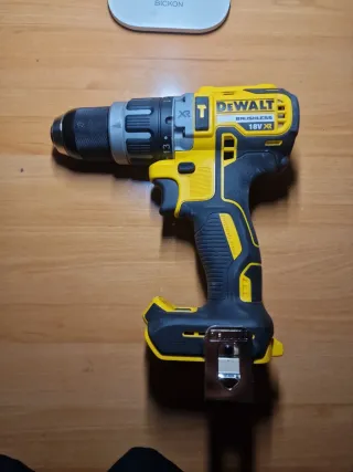 Taladro y atornillador Dewalt 12V