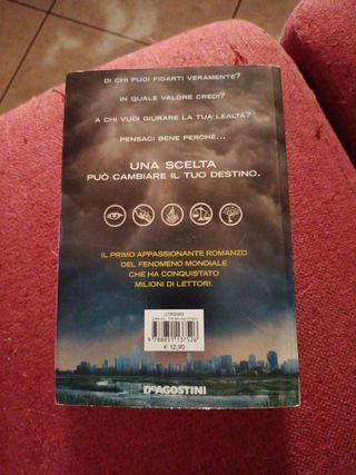 Divergent (Italian Edition)