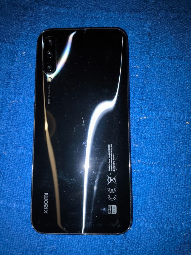 Xiaomi Mi A3 - telemóvel preto
