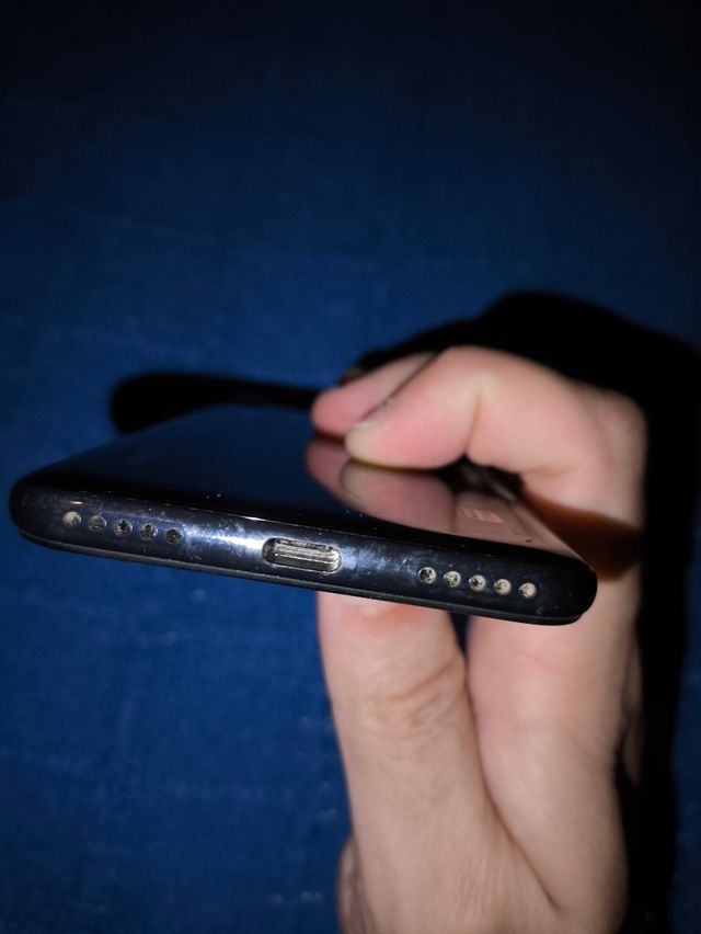 Xiaomi Mi A3 - telemóvel preto