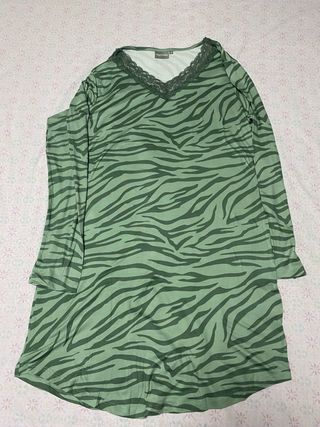 Camisón verde oliva Nightwear - M