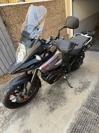 Suzuki V-Strom 1000 Impecable