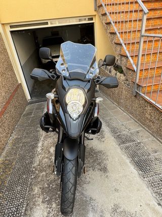 Suzuki V-Strom 1000 Impecable