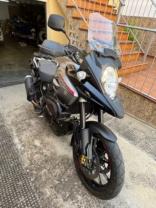 Suzuki V-Strom 1000 Impecable