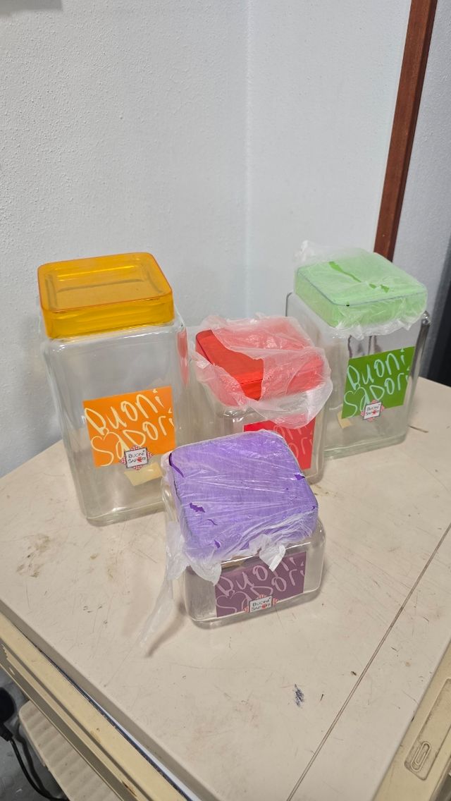 Set 4 Contenitori in Vetro "Buoni Sapori"