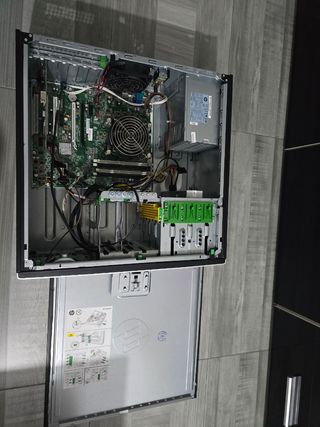 PC sobremesa  sin disco duro ni memoria ram piezas