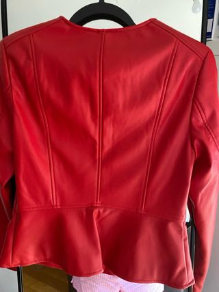 Chaqueta ONLY “No negociable”