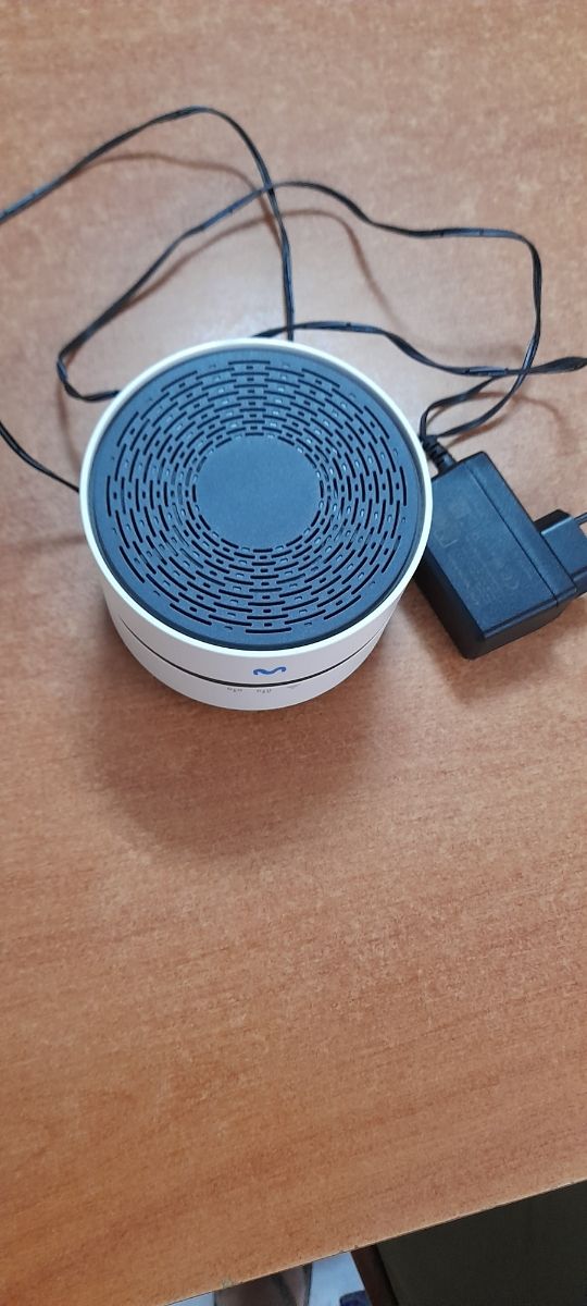 Repetidor de señal WiFi Movistar
