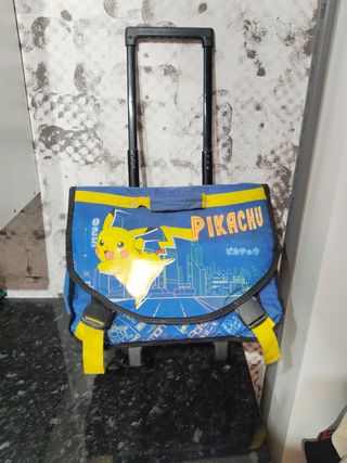 Mochila escolar Pikachu