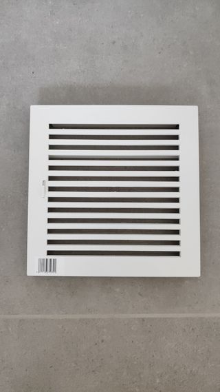 Rejilla ventilación blanca con apertura y cierre 
