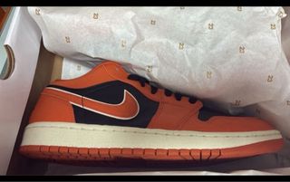 Nike Air Jordan 1 Low - Naranja y Negro