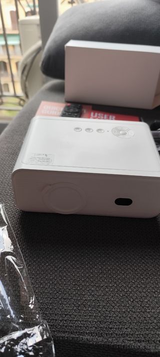 Proyector Portátil nuevo a estrenar 