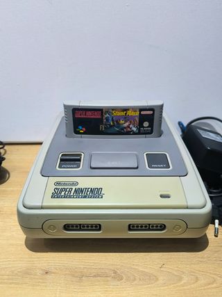 Super Nintendo + 2 Mandos