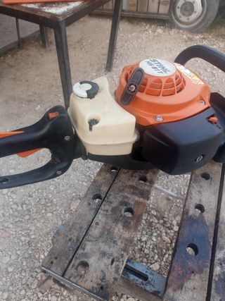 Cortasetos Stihl HS 81T