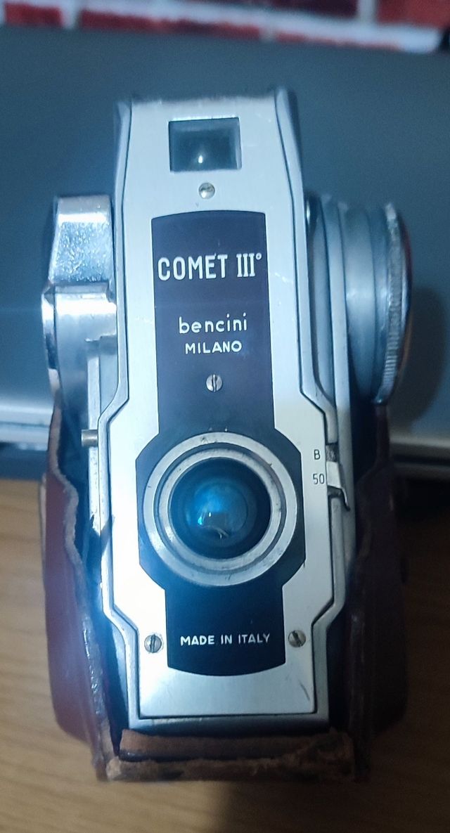 Macchina fotografica Bencini Milano Comet III