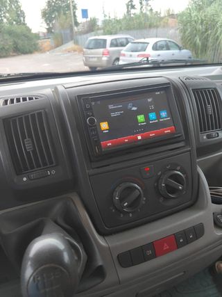 Autocaravana integral con literas para 6 personas